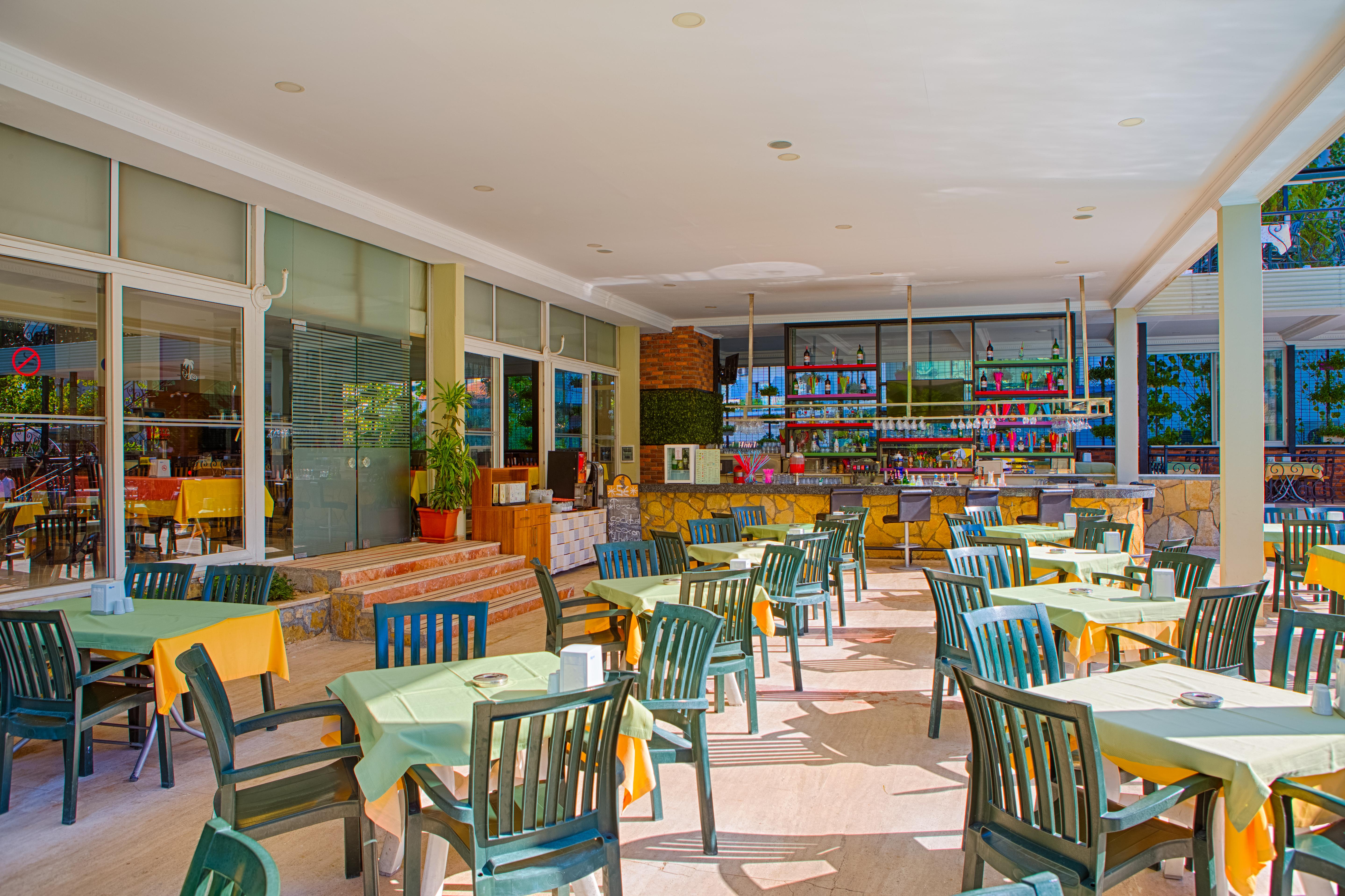 Gardenia Beach Hotel Okurcalar Luaran gambar