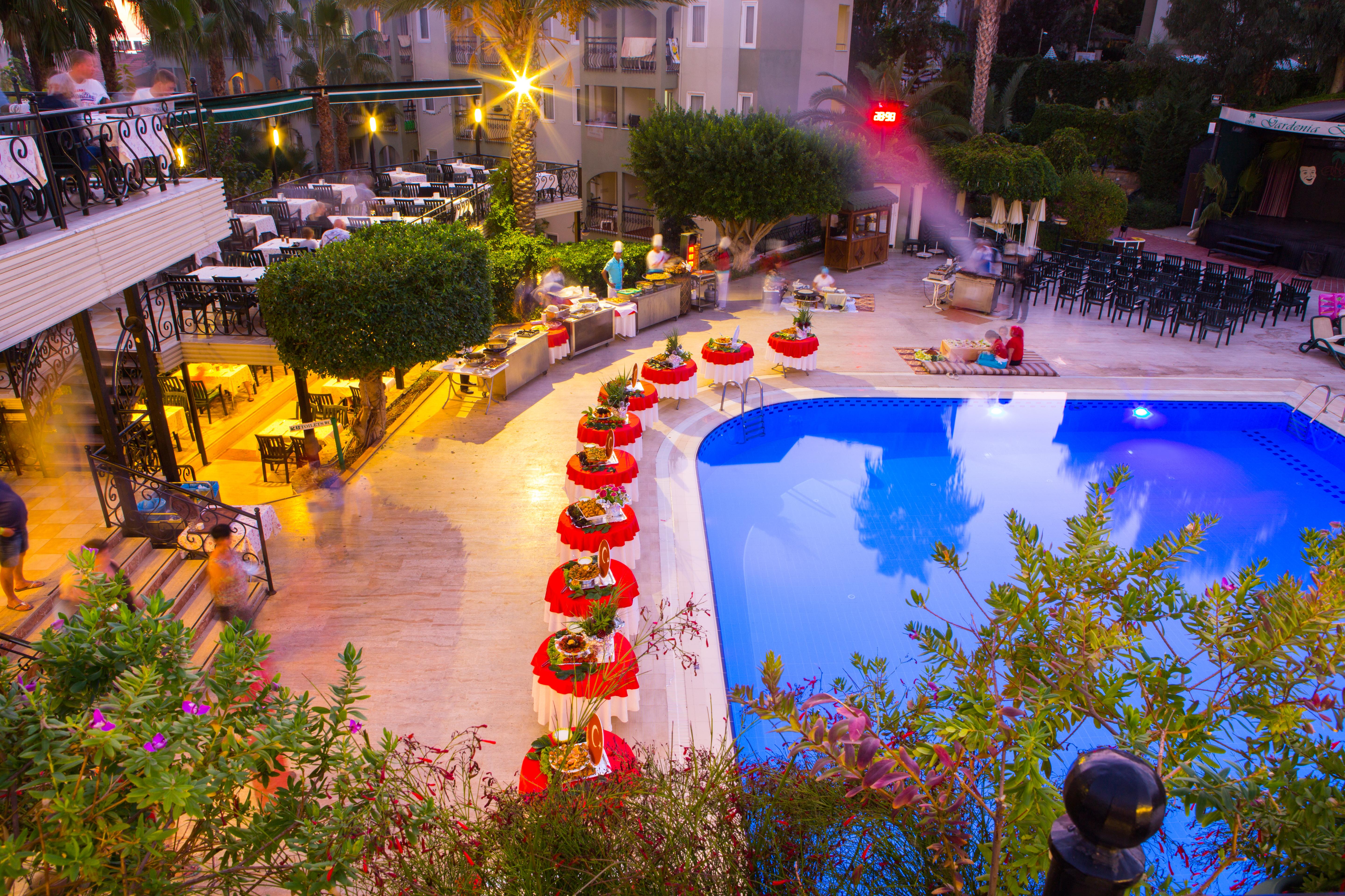 Gardenia Beach Hotel Okurcalar Luaran gambar
