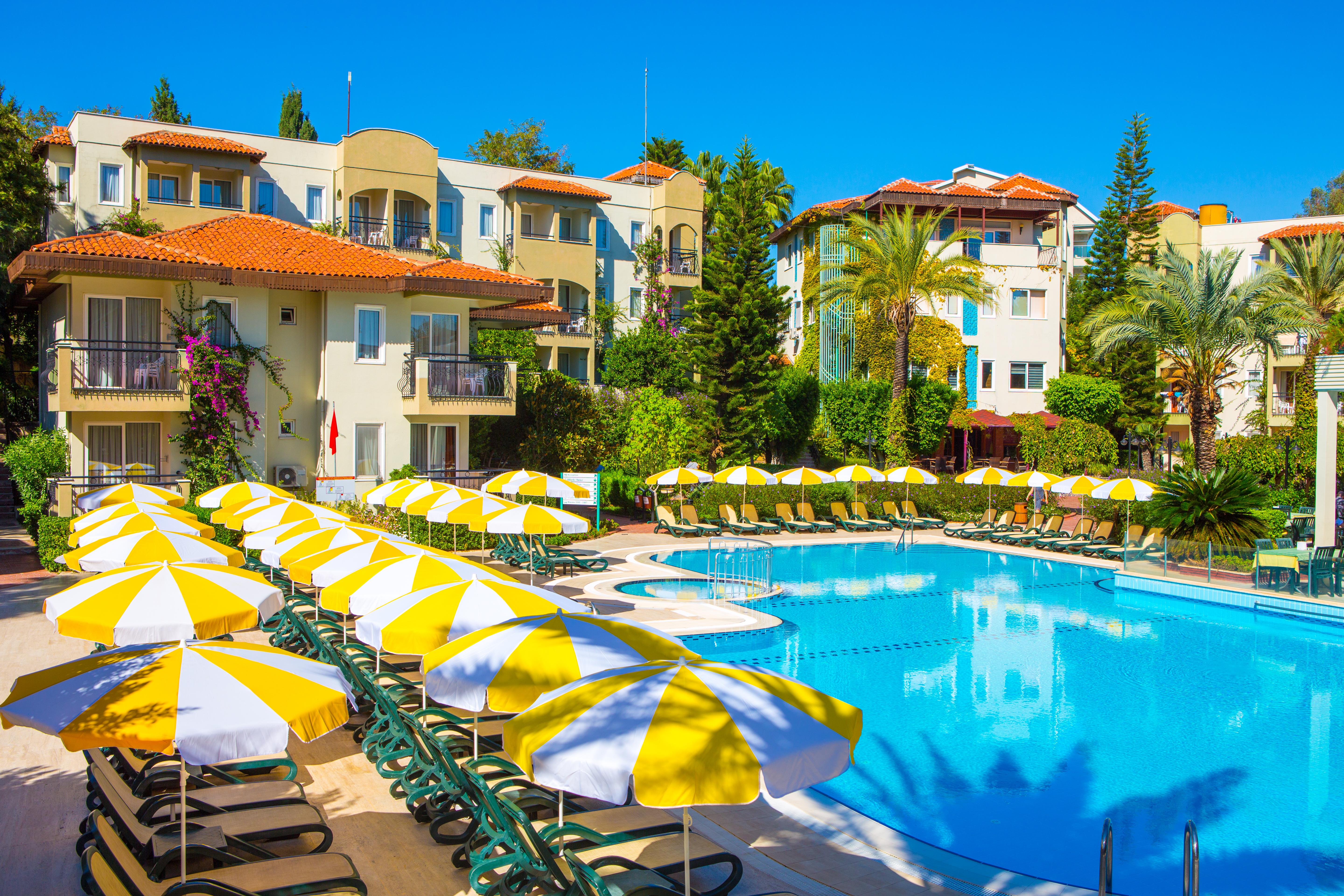 Gardenia Beach Hotel Okurcalar Luaran gambar