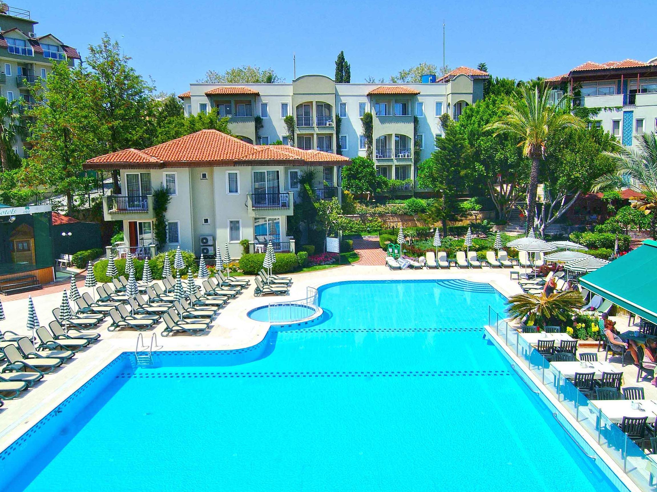Gardenia Beach Hotel Okurcalar Luaran gambar