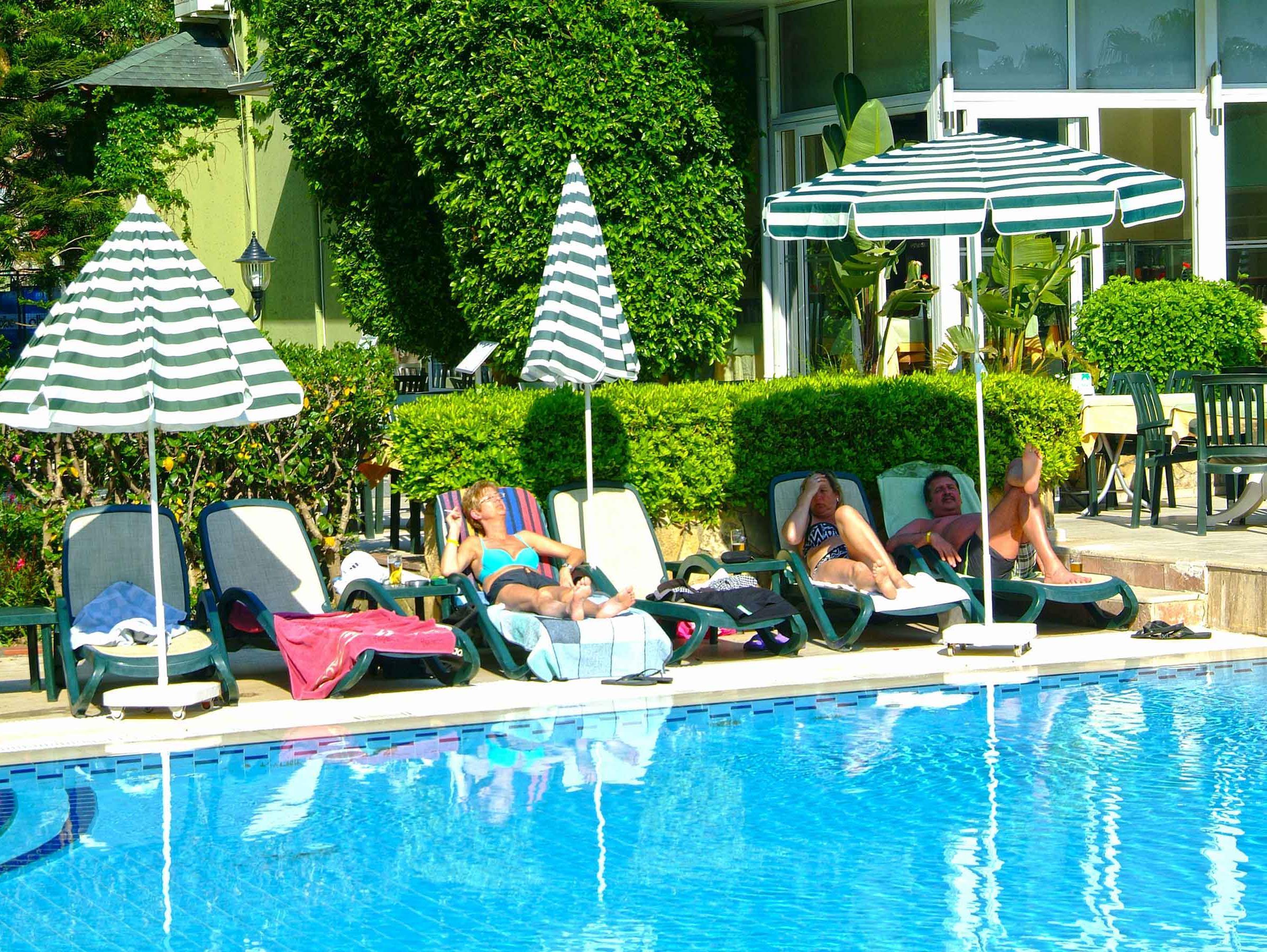 Gardenia Beach Hotel Okurcalar Luaran gambar