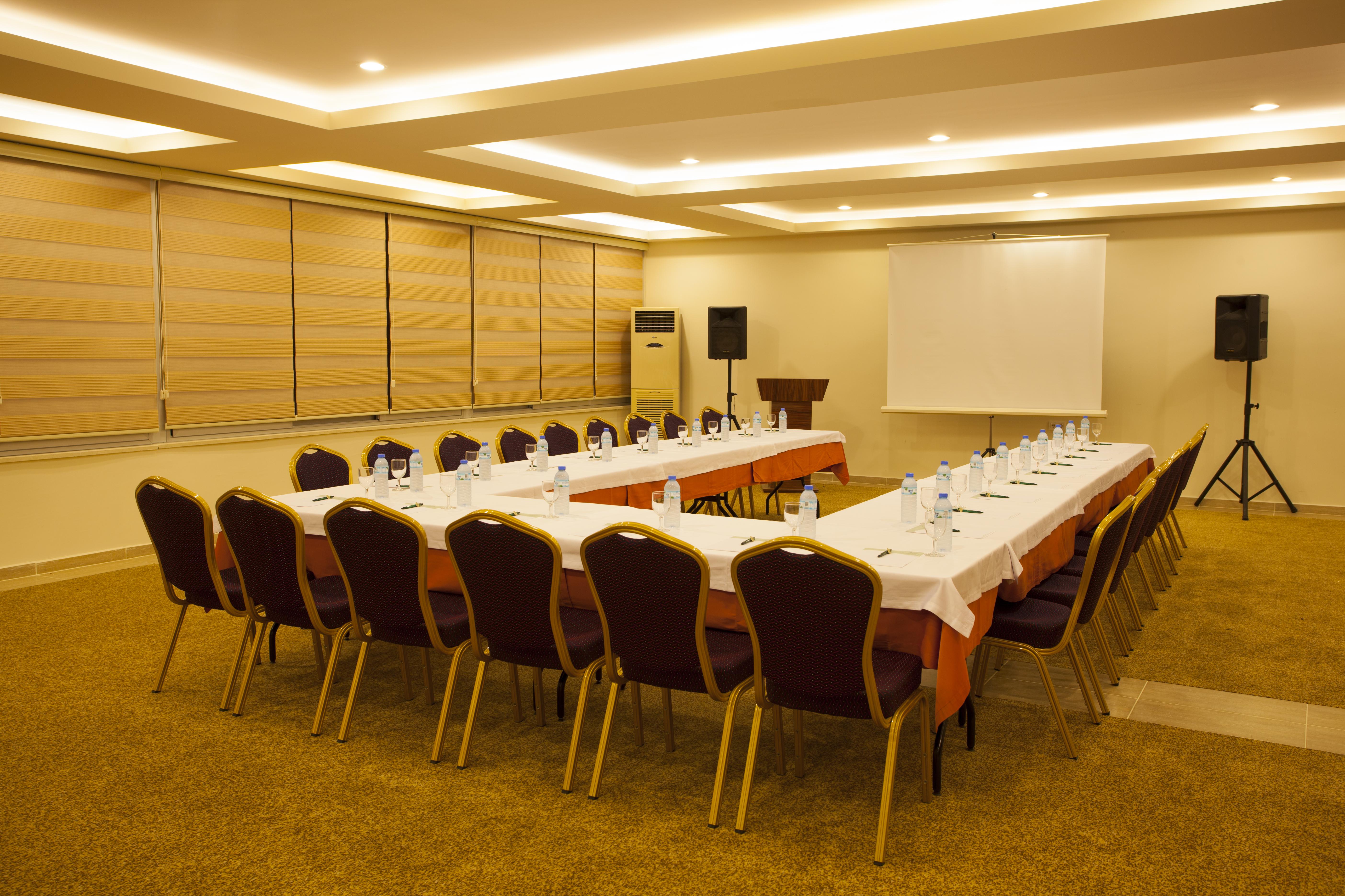 Gardenia Beach Hotel Okurcalar Luaran gambar