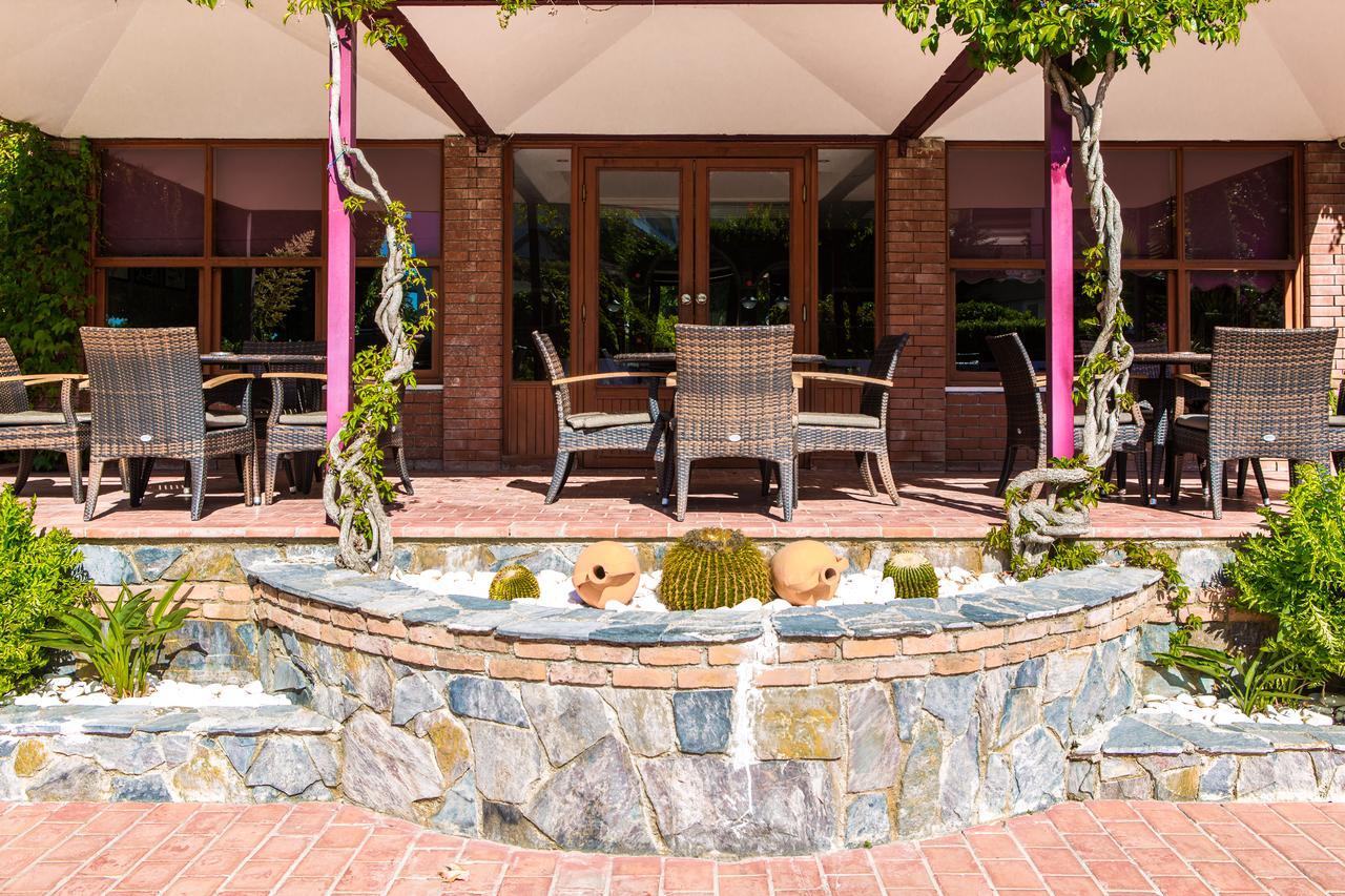 Gardenia Beach Hotel Okurcalar Luaran gambar